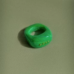 Phase Green Swirl Ring Accessories
